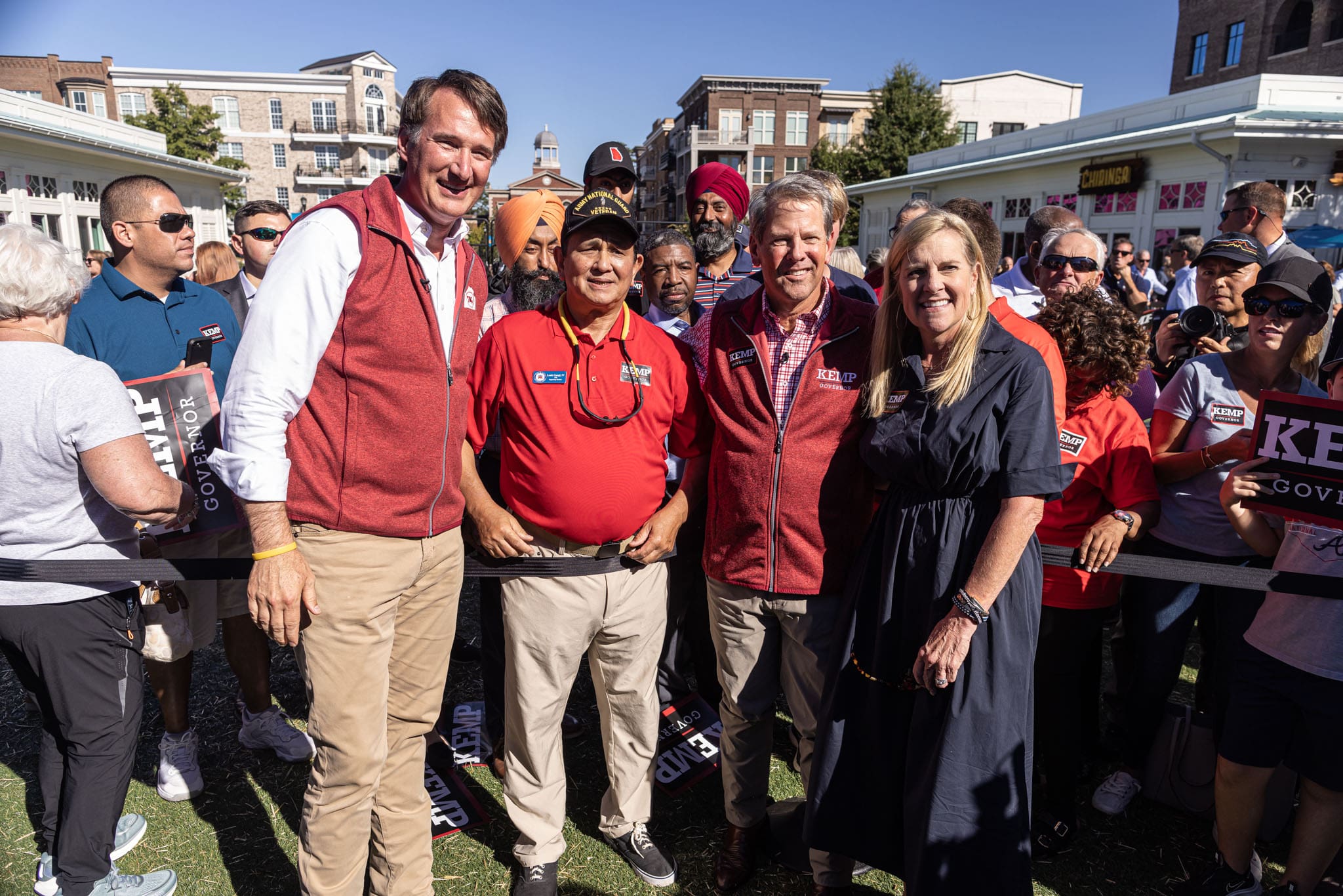 virginia-governor-glenn-youngkin-and-georgia-governor-brain-kemp-and-first-lady-marty-kemp-with-army-national-guard-veteran